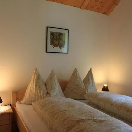 Gemutliche Ferienwohnung Nahe Ski Nassfeld Apartamento *