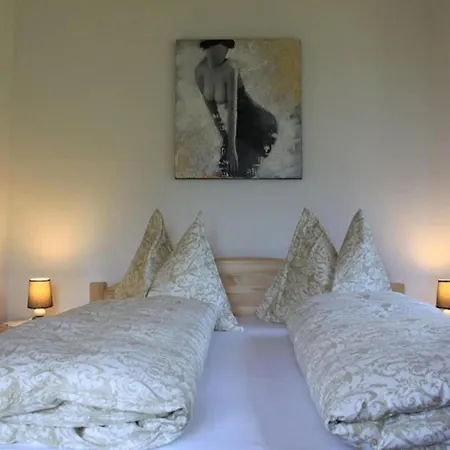 Gemutliche Ferienwohnung Nahe Ski Nassfeld Apartamento Hermagor-Pressegger See