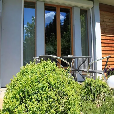 Gemutliche Ferienwohnung Nahe Ski Nassfeld Apartamento